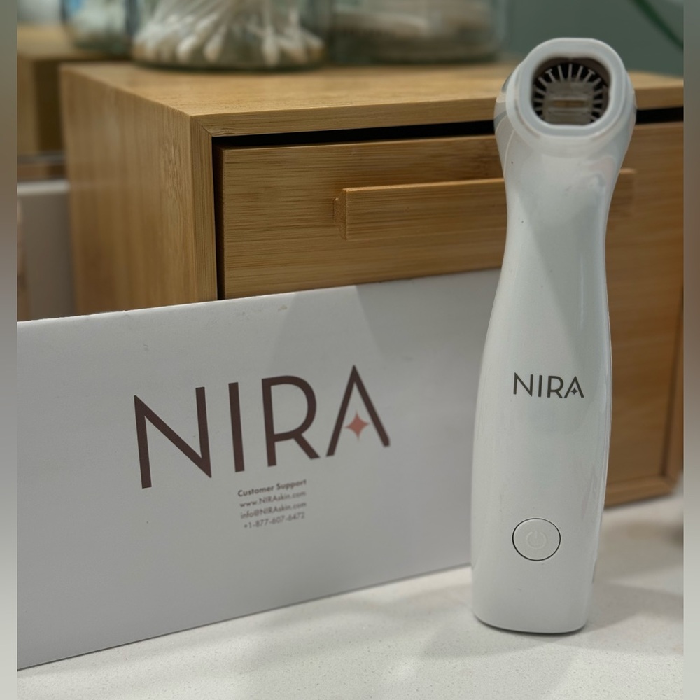 White Skincare Device